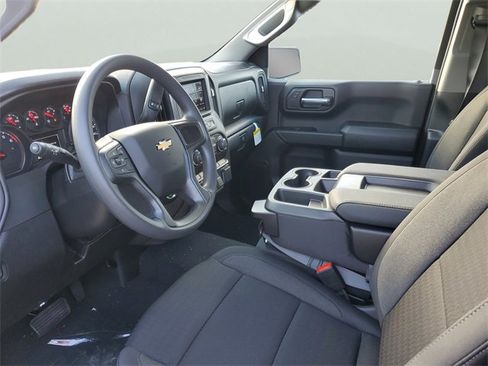 New 2026 Chevrolet Silverado 1500 Custom image 18