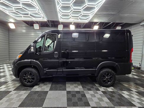 Used 2023 RAM ProMaster 1500 w/ Black Appearance Package FWD image 8