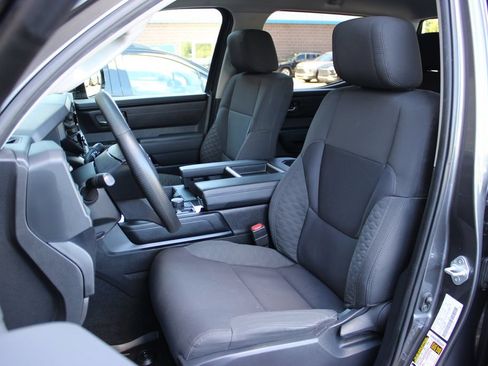 Used 2023 Toyota Tundra SR5 w/ SR5 Convenience Package AWD/4WD image 12
