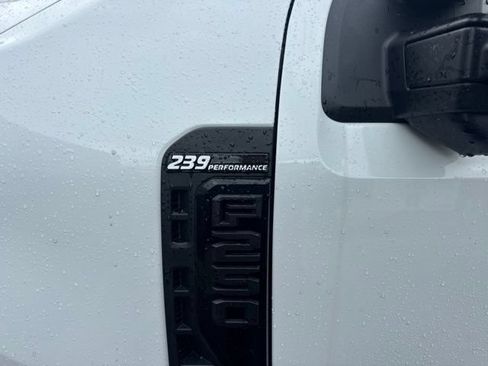 Used 2024 Ford F250 XLT w/ XLT Premium Package AWD/4WD image 19