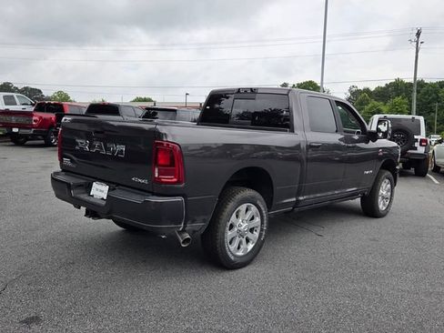 New 2026 RAM 3500 Laramie AWD/4WD image 9
