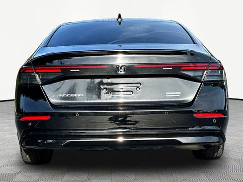Used 2025 Honda Accord Touring image 5