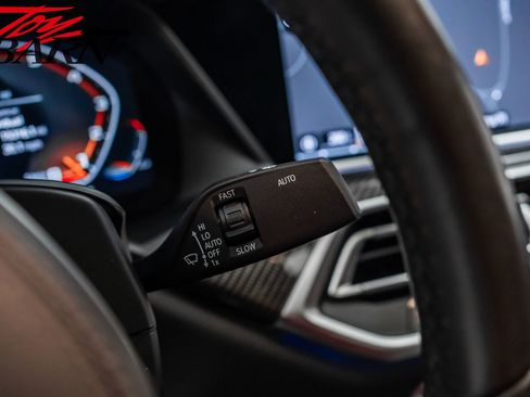 Used 2020 BMW X6 M50i w/ Executive Package image 37