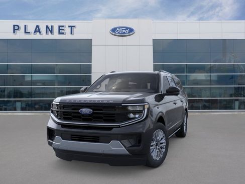New 2026 Ford Expedition Max Platinum AWD/4WD image 2