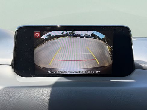 Used 2017 MAZDA CX-5 Touring w/ Preferred Equipment Package FWD image 19