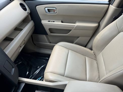 Used 2011 Honda Pilot EX-L image 28