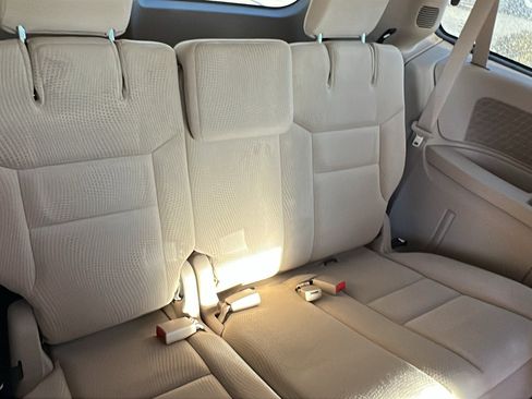 Used 2016 Dodge Grand Caravan SE w/ Quick Order Package 29E SE image 21