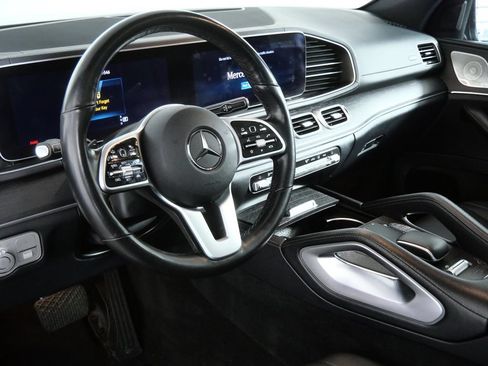 Used 2021 Mercedes-Benz GLS 450 4MATIC image 18