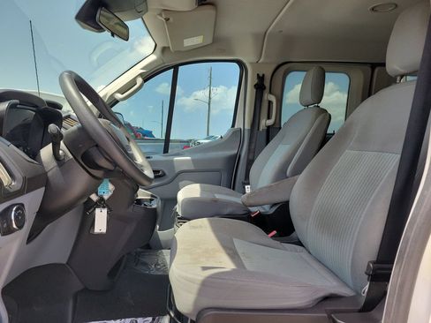 Used 2019 Ford Transit 350 XLT RWD image 8