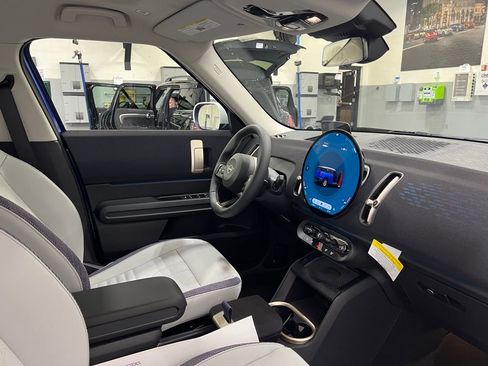 Certified 2025 MINI Cooper Countryman S image 28