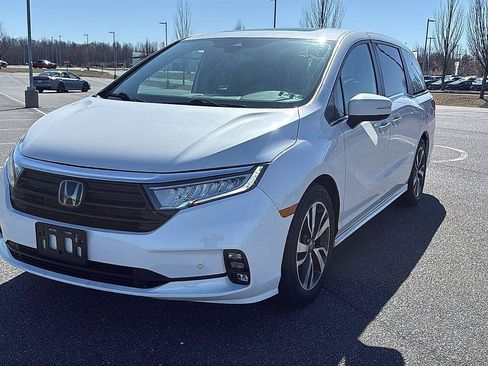 Used 2023 Honda Odyssey Touring image 15