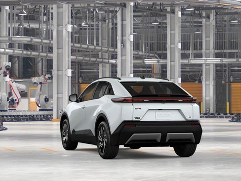 New 2026 Toyota C-HR AWD/4WD image 7