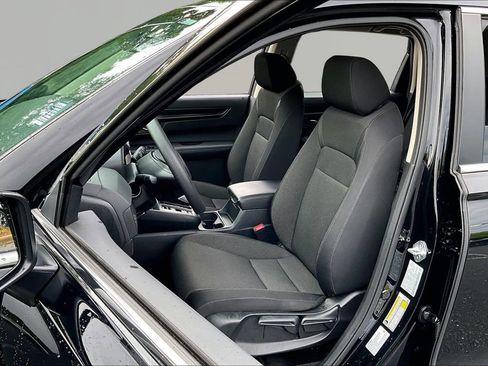 Used 2025 Honda CR-V LX image 17