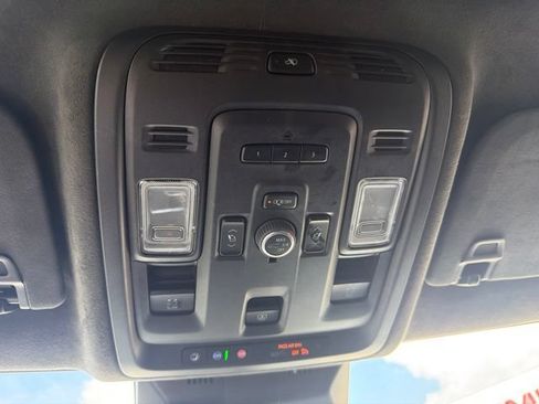Used 2023 Cadillac Escalade ESV Premium Luxury Platinum w/ LPO, Floor Liner Package AWD/4WD image 13