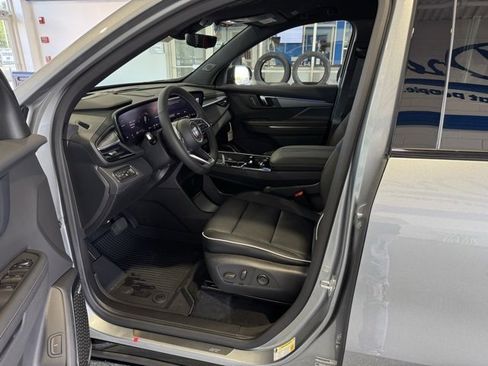 New 2026 Buick Enclave Sport Touring w/ Power Package image 7