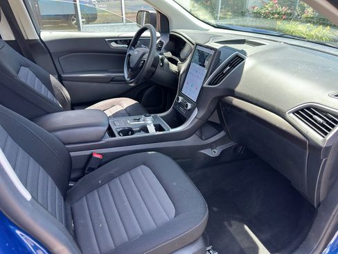 Used 2023 Ford Edge SE AWD/4WD image 10