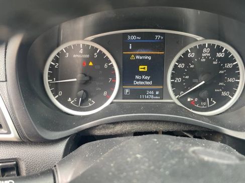 Used 2019 Nissan Sentra SV w/ Special Edition Package FWD image 13