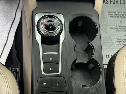 Used 2021 Ford Escape SEL w/ Technology Package AWD/4WD image 26