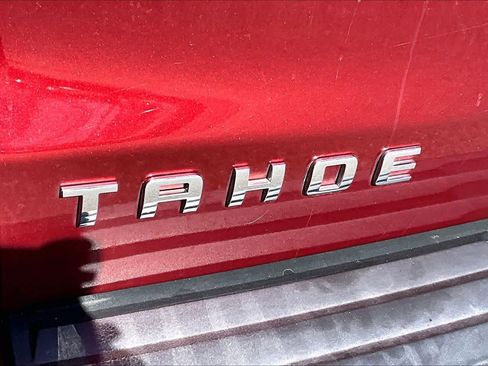 Used 2020 Chevrolet Tahoe LT image 30