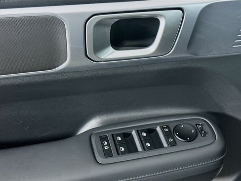 Used 2025 Hyundai Santa Fe SEL image 15