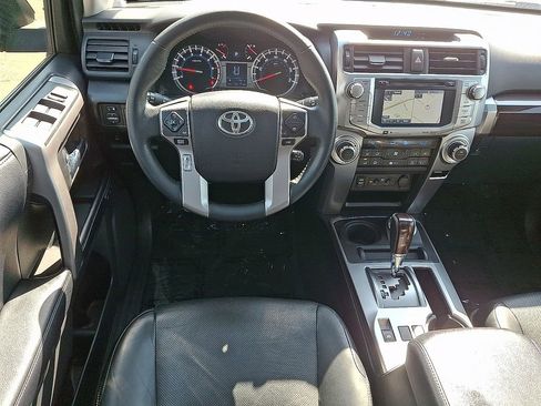 Used 2018 Toyota 4Runner Limited image 9