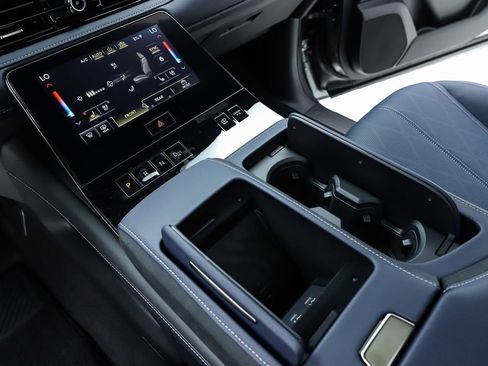New 2026 INFINITI QX80 4WD image 24