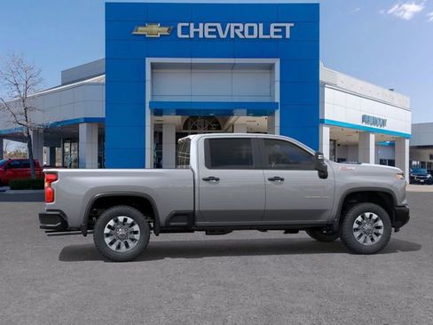 New 2026 Chevrolet Silverado 2500 Custom image 5