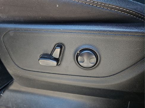Used 2025 RAM 1500 Big Horn AWD/4WD image 14