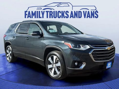 Used 2018 Chevrolet Traverse LT image 7