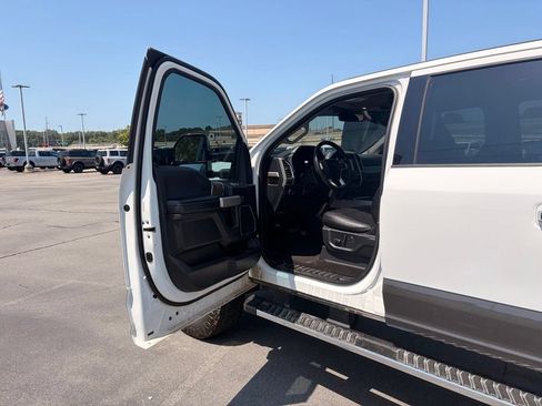 Used 2017 Ford F250 Lariat w/ Chrome Package AWD/4WD image 10