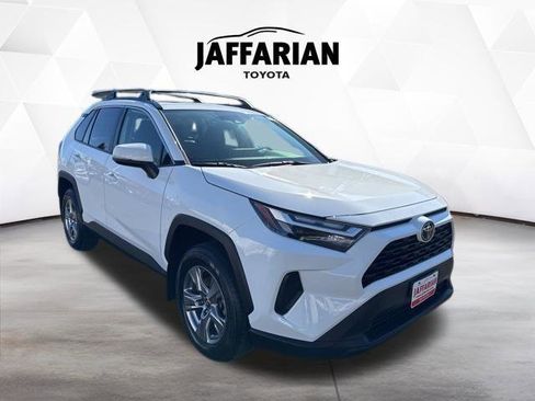 Certified 2022 Toyota RAV4 XLE w/ Convenience Package image 1