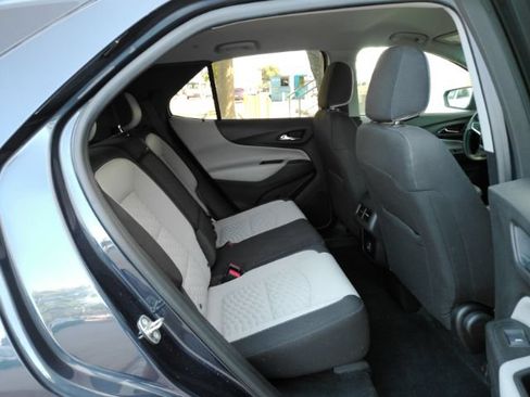 Used 2019 Chevrolet Equinox LT FWD image 21