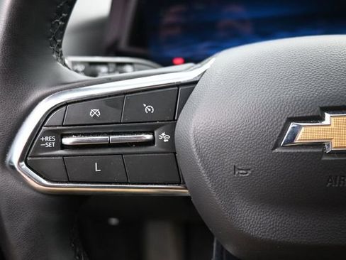 Used 2025 Chevrolet Equinox LT AWD/4WD image 23