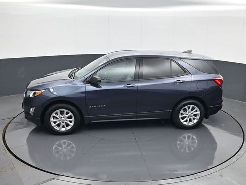 Used 2019 Chevrolet Equinox LS w/ LS Convenience Package image 20
