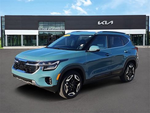 Certified 2026 Kia Seltos SX w/ SX Sunroof Package image 2