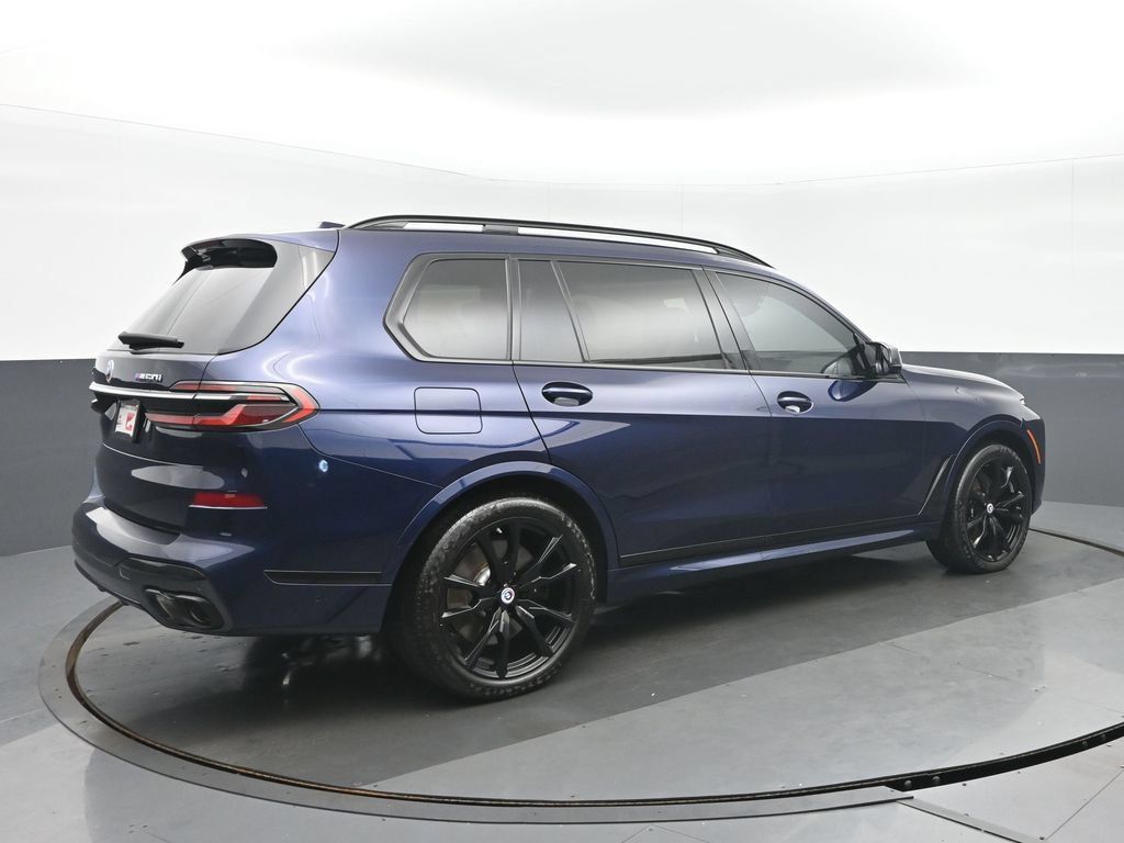 Used 2023 BMW X7 M60i w/ Executive Package AWD/4WD image 7