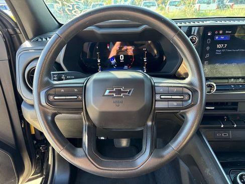 Used 2023 Chevrolet Colorado Trail Boss w/ Technology Package image 17