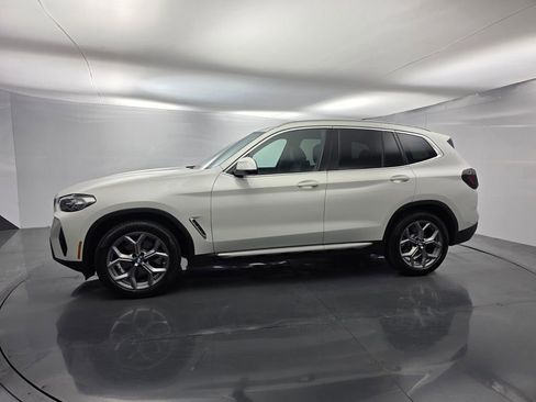 Used 2023 BMW X3 xDrive30i w/ Premium Package AWD/4WD image 7