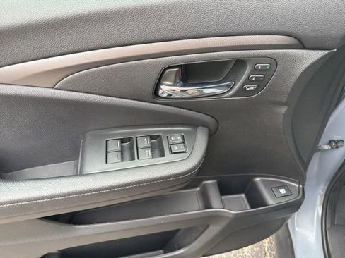 Used 2024 Honda Ridgeline RTL image 17