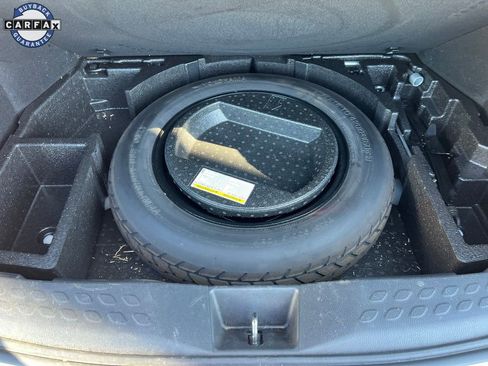 Used 2018 Toyota C-HR XLE image 20