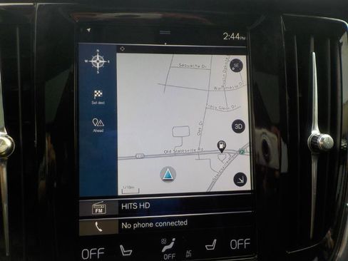 Used 2018 Volvo S90 T5 Momentum image 12