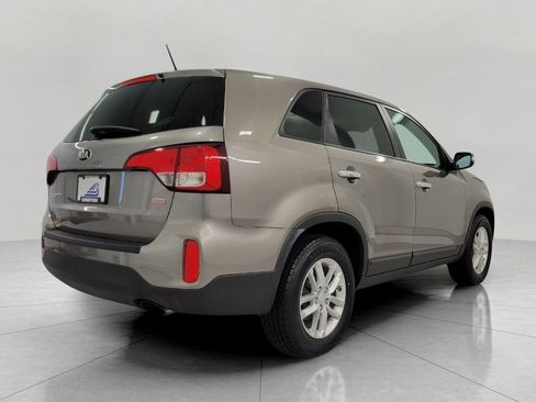 Used 2015 Kia Sorento LX FWD image 19