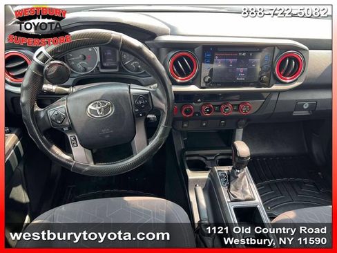 Used 2017 Toyota Tacoma TRD Sport w/ Tow Package AWD/4WD image 16