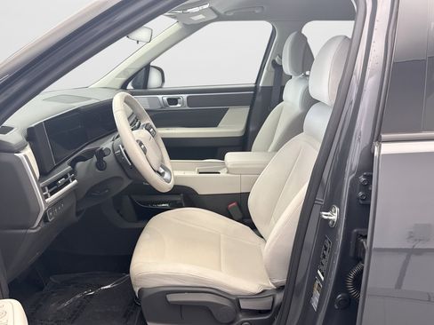 Used 2024 Hyundai Santa Fe SE AWD/4WD image 11