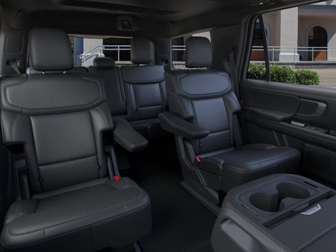 New 2025 Ford Expedition Platinum w/ Stealth Appearance Package image 11