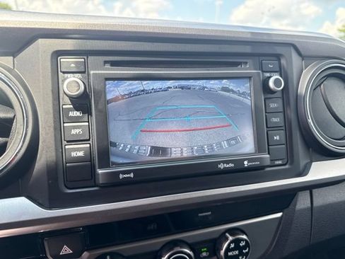 Used 2017 Toyota Tacoma SR5 w/ Tow Package RWD image 34