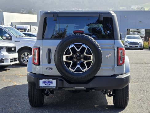 New 2026 Ford Bronco Outer Banks AWD/4WD image 5
