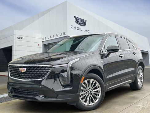 Certified 2025 Cadillac XT4 Premium Luxury image 1