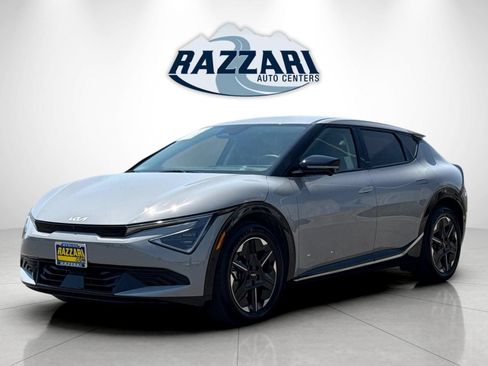 Used 2025 Kia EV6 Wind RWD image 7