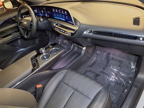 Certified 2026 Cadillac Lyriq Luxury RWD image 25